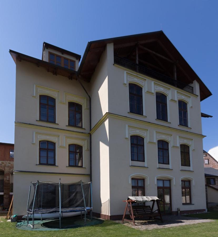 Apartmany Setkova Vila Jindrichuv Hradec Exterior photo